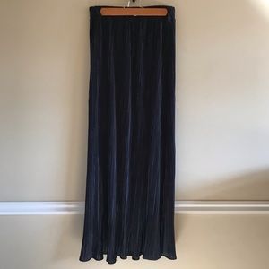 Wishlist navy pleated maxi skirt
